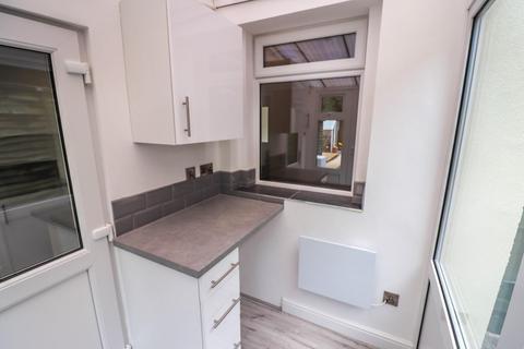 28 Herbert Street, Nuneaton, CV10 7DX
