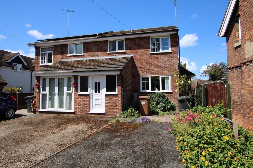 Main Street, Newton Solney, BurtononTrent, DE15 2 bed semidetached house for sale £275,000