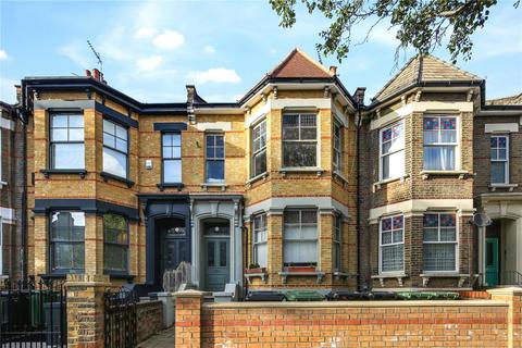 2 bedroom flat to rent, Mildenhall Road, Clapton, London, E5