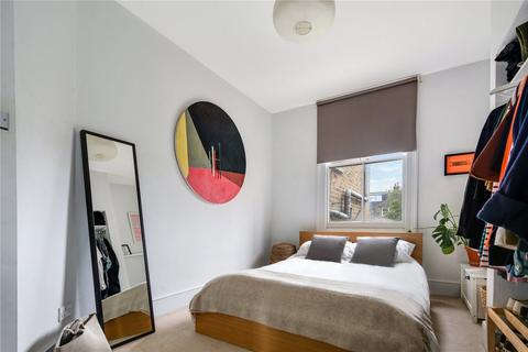 2 bedroom flat to rent, Mildenhall Road, Clapton, London, E5