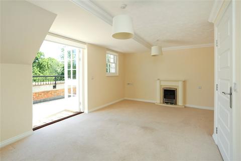 1 bedroom apartment for sale - Hawthorn Lodge, Longbridge, Farnham, Surrey, GU9
