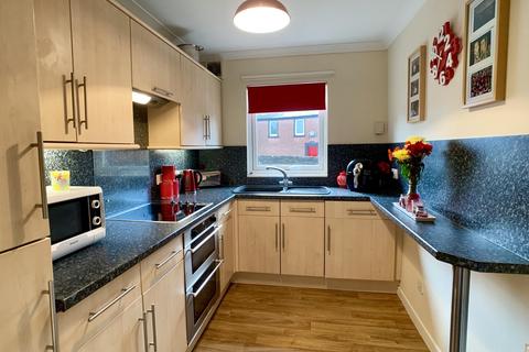 6 Station Court, Glengarnock, Beith, KA14 3AN