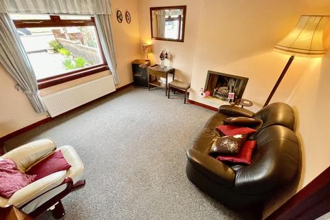 43 Dalry Road, Kilbirnie, KA25 6JA