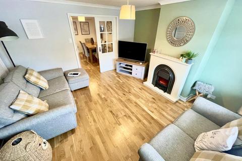 58 Crummock Gardens, Beith, KA15 2HF