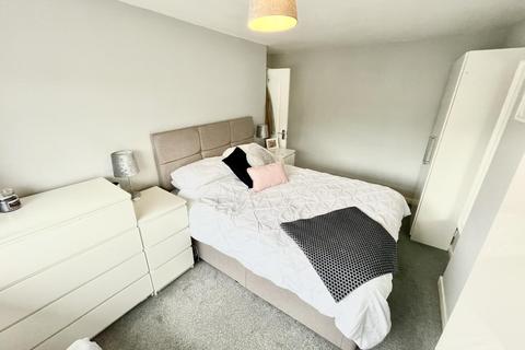 58 Crummock Gardens, Beith, KA15 2HF