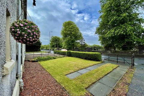 18 Kirkland Road, Kilbirnie, KA25 6HT