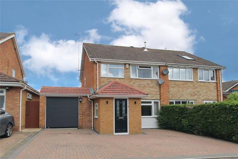 8 Fox Covert, Lightwater, GU18 5TU