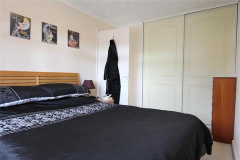 8 Fox Covert, Lightwater, GU18 5TU