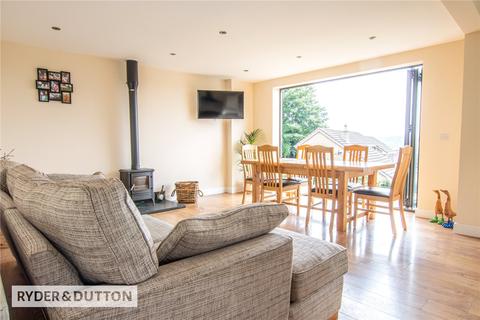4 bedroom detached house for sale - Cliffe Street, Clayton West, Huddersfield, West Yorkshire, HD8