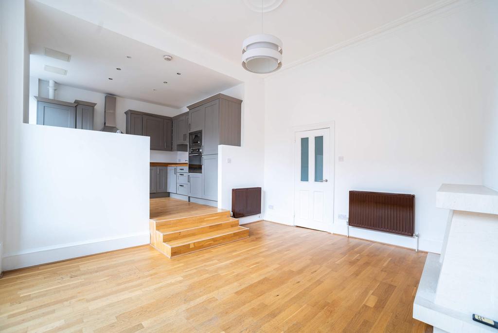 Lounge-kitchen