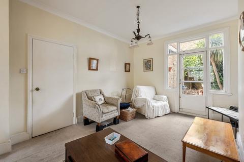 119 Rannoch Road, London, W6 9SY