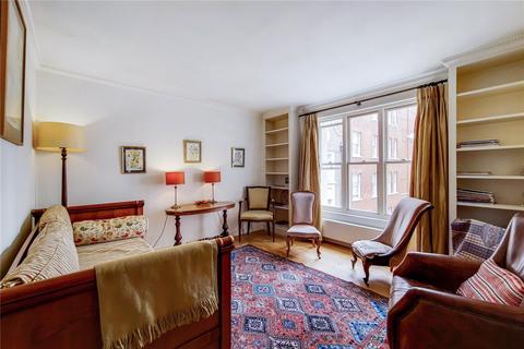 2 bedroom flat to rent - Pied Bull Court, Galen Place, London