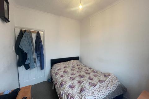 99 Raikes Road, Preston, PR1 5ER