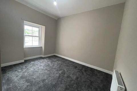 2 bedroom flat to rent, Oliver Crescent, Hawick, TD9