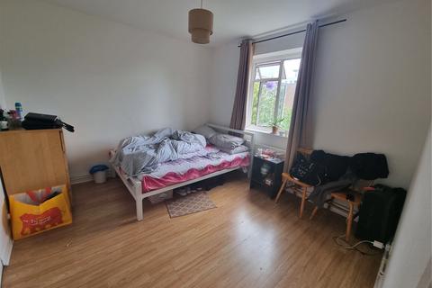 4 bedroom maisonette for sale - Hind Grove, London, E14