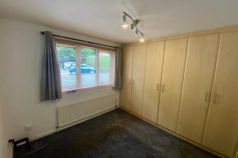 2 bedroom apartment to rent - Baildon Wood Court, Baildon, Shipley, BD17 5QG