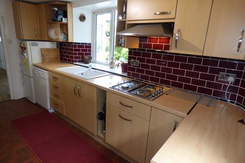 31 Bittles Green, Motcombe, Shaftesbury, SP7 9NX