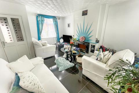 80 Deepdale, Leicester, LE5 4LS
