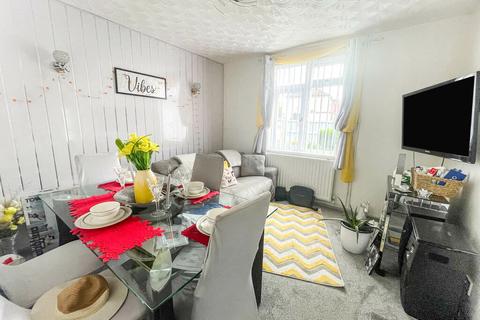 80 Deepdale, Leicester, LE5 4LS