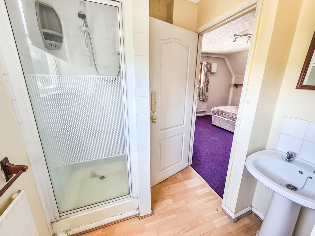 En Suite 2