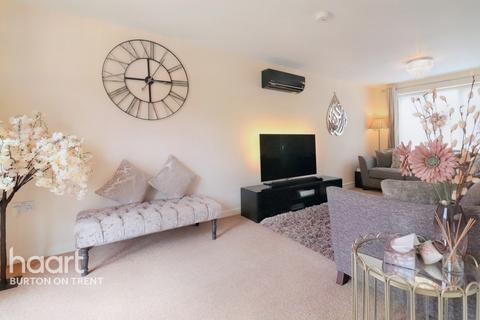 7 Jeque Place, Burton-on-trent, DE13 0SY