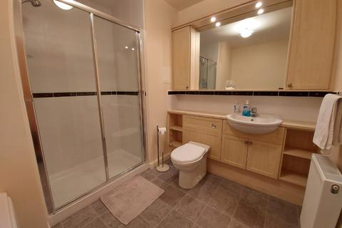 2 bedroom flat to rent, Midstocket View, Aberdeen, AB15