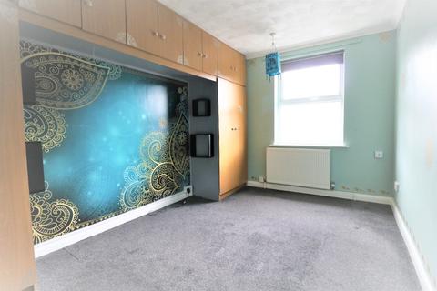 88 Heneage Road, Grimsby, DN32 9JJ