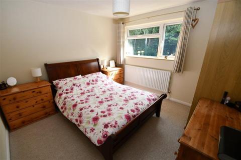 10 Cherryhurst, Hambledon, Godalming, GU8 4HA