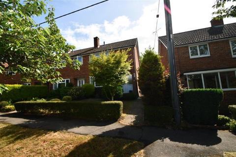 10 Cherryhurst, Hambledon, Godalming, GU8 4HA