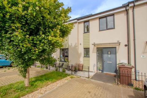 2 bedroom terraced house for sale - Pennycross Close, Pennycross, PL2 3EF