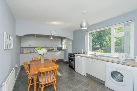 11 Wycombe Green, Bradford, BD4 0AQ