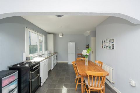 11 Wycombe Green, Bradford, BD4 0AQ
