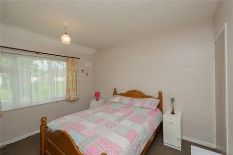 11 Wycombe Green, Bradford, BD4 0AQ
