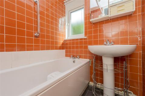 11 Wycombe Green, Bradford, BD4 0AQ
