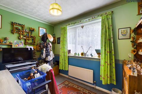 2 bedroom semi-detached bungalow for sale - Kennington Close, Dunholme, LN2