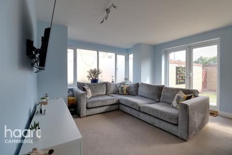 1 Cranesbill Close, Cambridge, CB4 2YQ