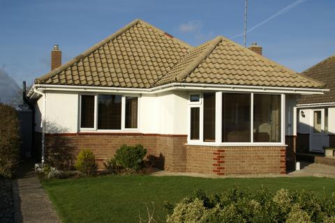 21 Thakeham Drive, Goring By Sea, Worthing, BN12 5AX