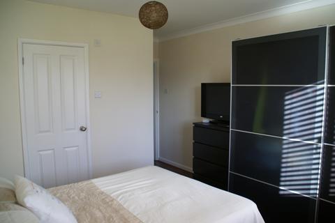 21 Thakeham Drive, Goring By Sea, Worthing, BN12 5AX