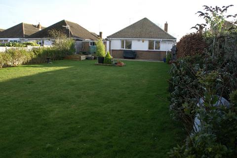 21 Thakeham Drive, Goring By Sea, Worthing, BN12 5AX