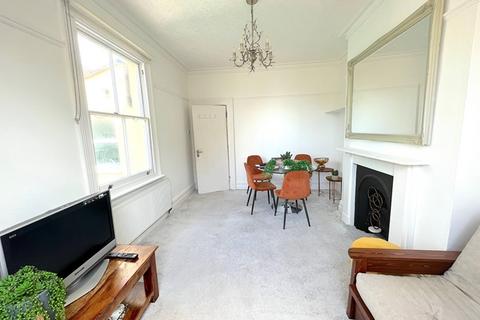 2 bedroom apartment for sale, Victoria Terrace, Hove, East Sussex BN3 2WB