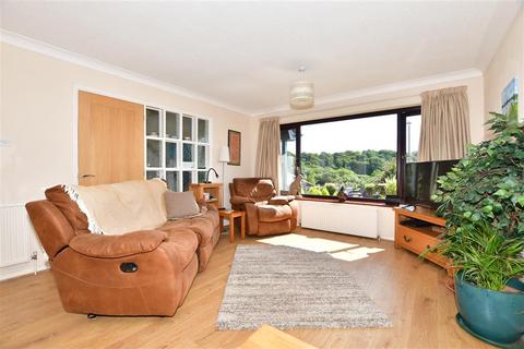 28 Bybrook Field, Sandgate, Folkestone, CT20 3BQ