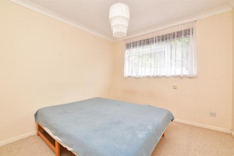 36 Guernsey Close, Crawley, RH11 9QS