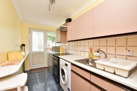 36 Guernsey Close, Crawley, RH11 9QS
