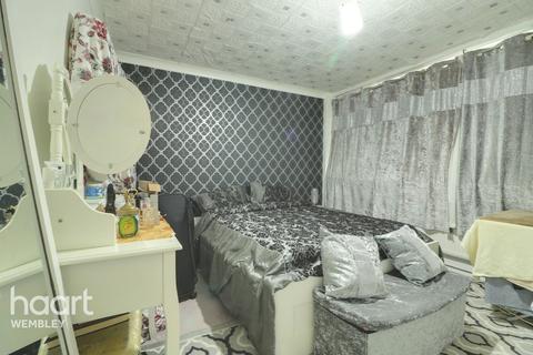 2 bedroom maisonette for sale - Maybank Avenue, WEMBLEY