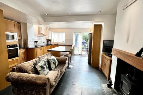 180 Ashington Grove, Coventry, CV3 4DB