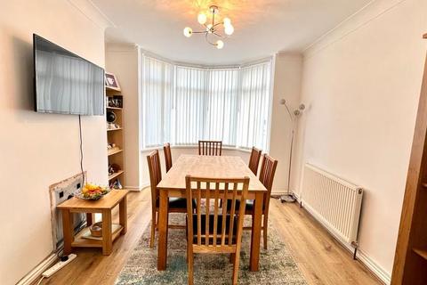 180 Ashington Grove, Coventry, CV3 4DB