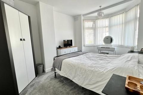 180 Ashington Grove, Coventry, CV3 4DB