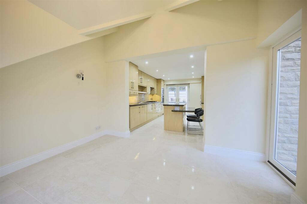 The Rhyddings, Birtle Road, Bury... 3 bed flat £325,000