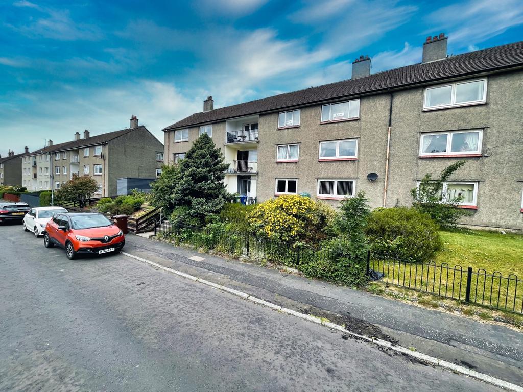 2/1, 9 Milliken Road, Kilbarchan 2 bed apartment £69,995