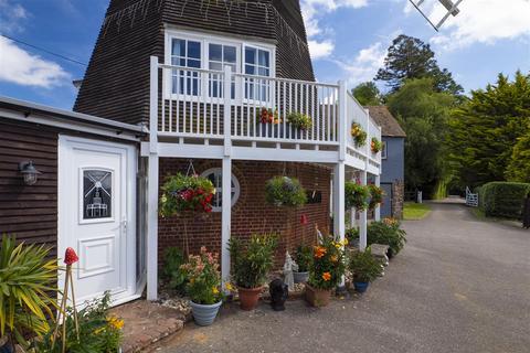 3 bedroom detached house for sale, The Windmill, Bowl Road, Charing